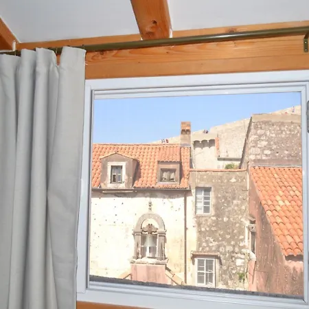 Luka Guest house 3*
